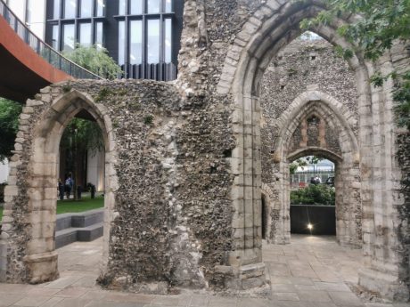 Salters garden Spital Ruins